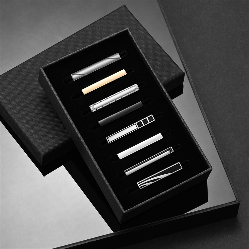 8 PCS Short Tie Clips Set With - Cufflink Box Set recension och pris